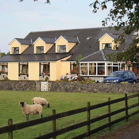 Corrib Wave Guesthouse Oughterard Esterno foto