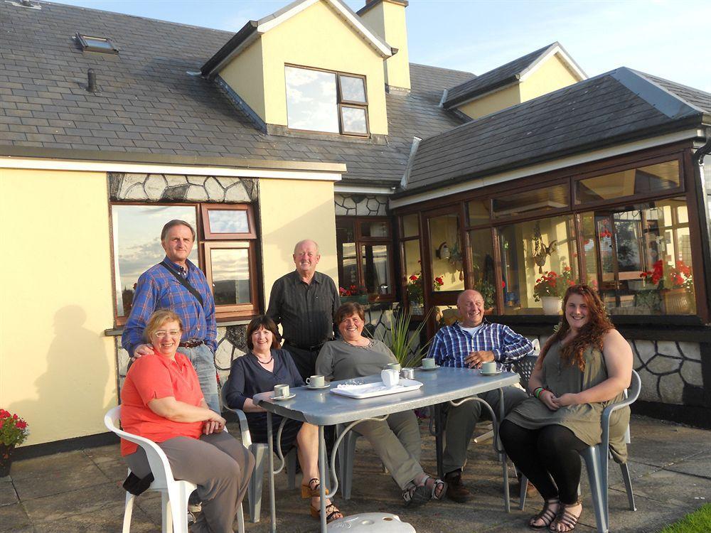 Corrib Wave Guesthouse Oughterard Esterno foto